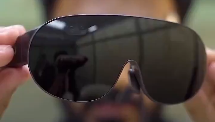 Lunayian: инстаграмщик уже слил Meta VR Glasses, но меня попросили удалить видео